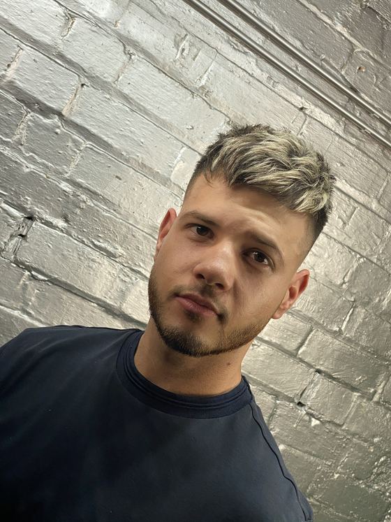 Textured crop with a fade at Evoke Barbers, Nottingham